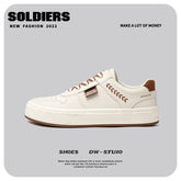 Zapatos de lona blancos de punta redonda y estilo grande para hombre